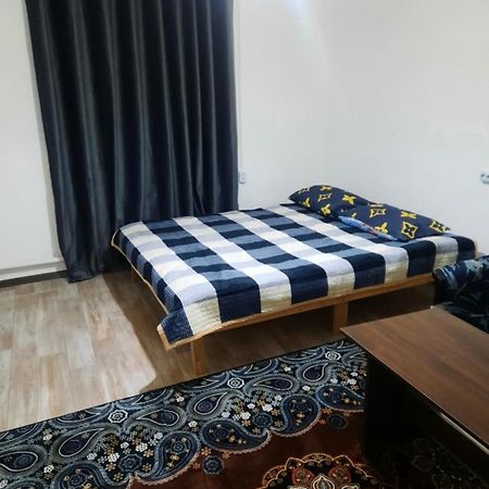 Hotel Атлант à Bichkek Extérieur photo